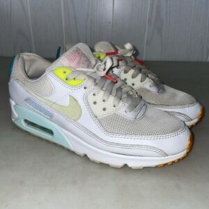 Nike Air Max 90 Shoes White Aurora Volt Barley Sneakers Pastel Womens Size 9